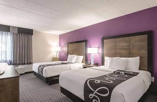 Portland Hotel | Peaceful Stay | Minutes from Downtown Excitement
