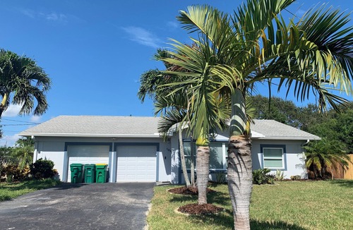 Venetian Way House | Pelican Landing 3 Bed 2 Bath w Private Pool