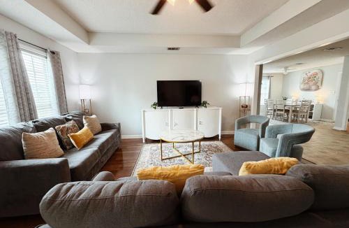 Hahira House | Perfect I-75 Stop 3BR2BA, Near VSU & Moody AFB