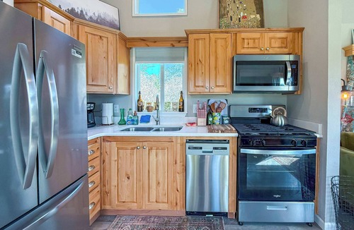 Sequim House | Pet Friendly, Loft, Firepit, Mountain View