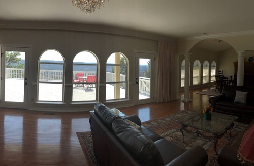 Morrilton House | Petit Jean Cliffside Retreat
