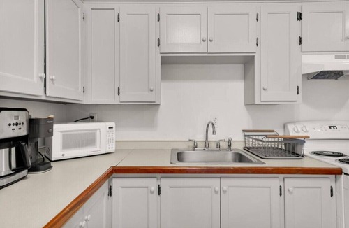 Belfast Apartment | Phoenix Nest - Downtown Apartment in Belfast