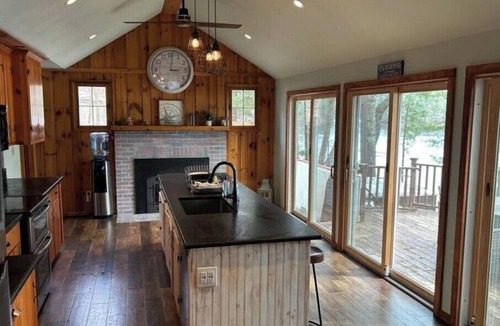 Pine River Pond House | Pine River Pond waterfront