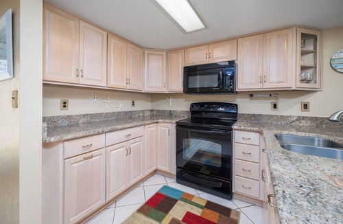 Crescent Beach Condo | Point Matanzas B3 by Distinctive Beach Rentals