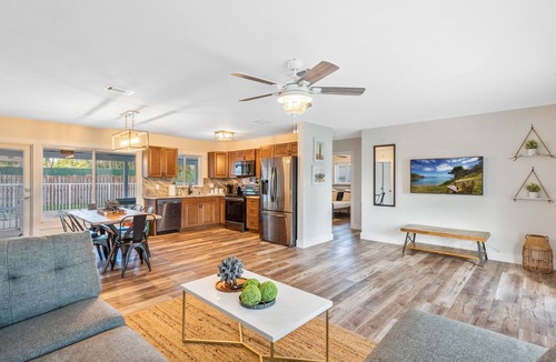Pompano Isles House | Pool*grill*fenced yard*pets ok*3 bedroom*2 bath*6 minutes to beach*private home