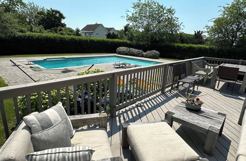 Orient Point House | Poolside Orient Pt by the sea