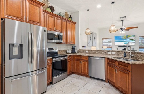 Jensen Beach House | Premium Modern Pool Home- 1 Mile to Downtown & 3 Miles to Beaches