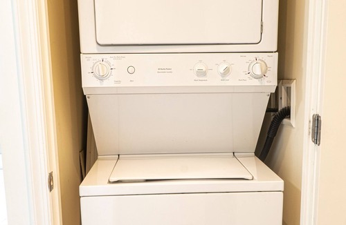 Downtown Condo | Private apartment in Downtown Silver Spring Maryland