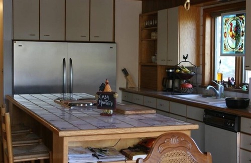 Round Top House | Private Catskills Getaway with Gorgeous Mountain View’s