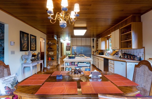 Round Top House | Private Catskills Getaway with Gorgeous Mountain View’s
