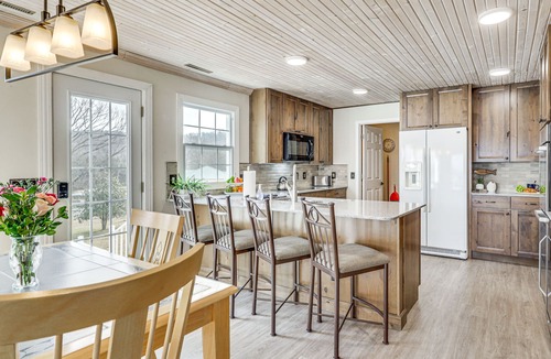 Roach House | Private Dock & Ozarks Shoreline: 5BR Lake House