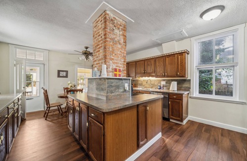 Onancock House | Private First Floor of Historic Victorian–King Bed, Full Kitchen, Screened Porch