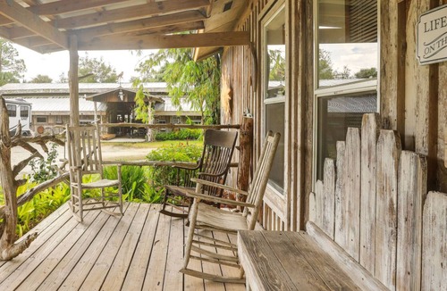 Palm City Cabin | Private Lake Access, Enjoy Serenity @ Bunk South