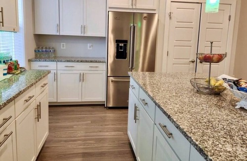Wheaton-Glenmont House | Private Luxury room at Glenmont Metro