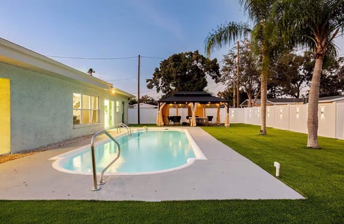 Shore Acres House | Private Pool House Oasis Near Beaches in St. Pete.