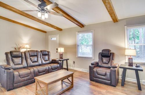 Wallburg House | Private Yard & Deck: High Point Home Base!