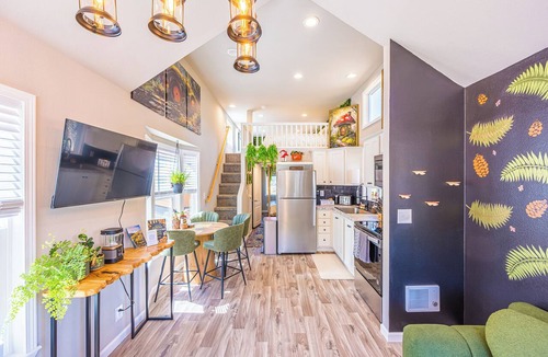 Forks Cabin | Rainforest Tiny Home Retreat: Enchanted