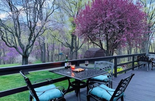 James Creek House | Raystown Mountain Escape - Views & Relaxing Spaces