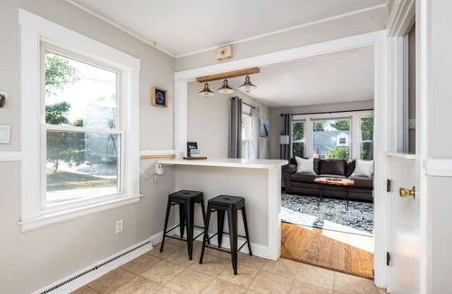 South Portland House | Relaxing 3 BD Home: Close to Downtown Portland