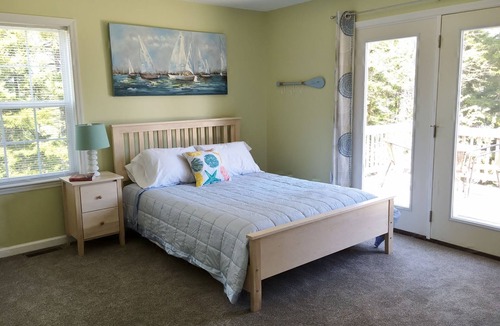 Eastport House | Relaxing Oceanfront Getaway