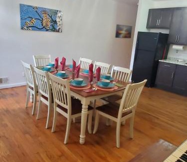 Downtown Baltimore House | Reservoir Hill Mansion - 4 bedrooms
