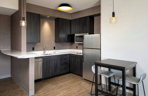 Melbourne Hotel | Residence Inn by Marriott Melbourne