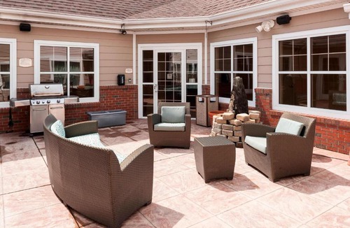 Lakeview Hotel | Residence Inn by Marriott Manassas Battlefield Park