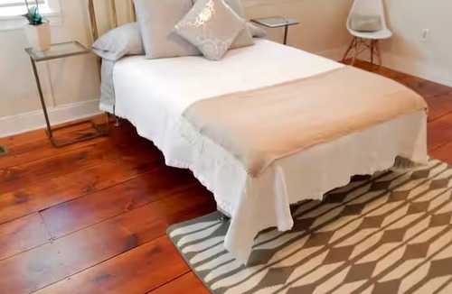 Biglerville House | Rested Rooster Maisonette! Near Gettysburg and Cashtown Inn Sleeps 6