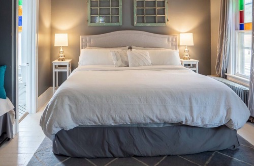 Fleischmanns Bed & Breakfast | River Run Bed and Breakfast
