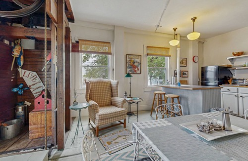 Wiscasset Condo | Riverfront condo w/deck overlooking the water - steps to dining & shopping