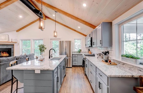 Center Conway House | Riverfront Getaway in Conway, Saco River Farmhouse