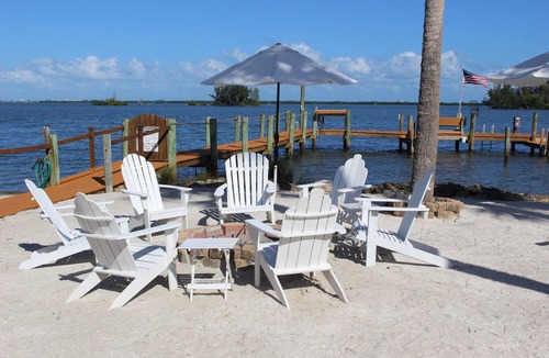 Sebastian Cottage | Riverfront Resort. Beautifully restored Historic 1910 House. 55+ Adult Park