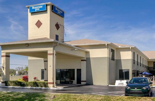 Wesley Chapel Hotel | Rodeway Inn Wesley Chapel