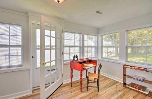 Deltaville House | Romantic Waterfront Abode with Patio & Dock!