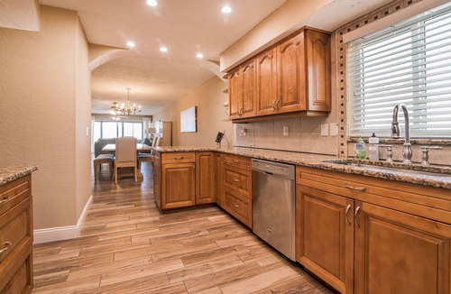 Indian Shores Condo | SALE! Sunset Suite Pool/hot tub Open at Casa Gia Condo Beach front Indian Shores