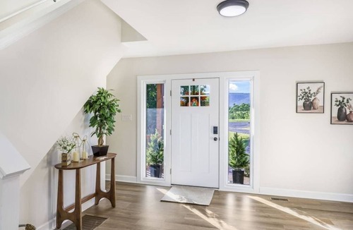 Toms Brook House | Sauna, Theatre, Game Room, Gym, EV Chrger, Firepit