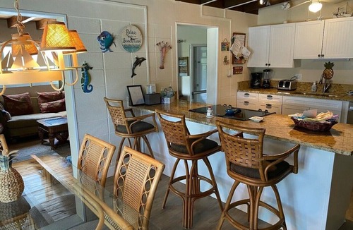 Key Colony Beach House | Save 10% on Last-Minute Bookings, on the water, Cabana Club & Key Colony Beach