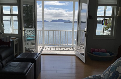Hancock House | Sea Spray - Modern Oceanfront Cottage with Views of Cadillac Mountain & Acadia