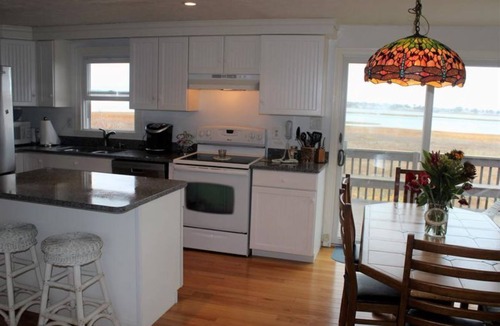 Biddeford Pool House | Seaside Escape: We also rent in the fall and Winter BOOK NOW FOR 2026