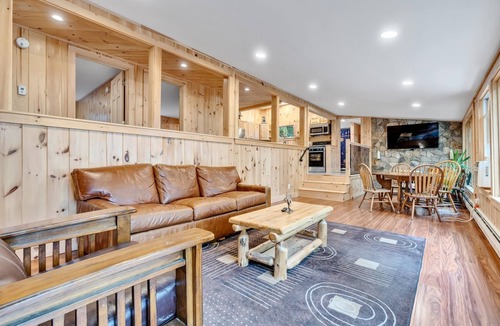 Sebago Cottage | SEBAGO LAKE WATERFRONT. Frontage is on Northwest River with views of Sebago Lake