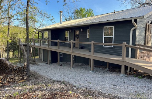 Eagle Rock Cabin | Secluded Waterfront Getaway - Huge Game Room, Fire Pit, 2.5 BR + 5 bed Bunk Room