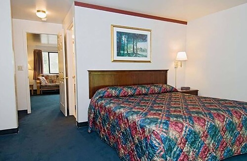 Sequim Hotel | Sequim Bay Lodge