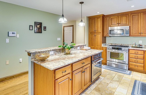 Millville House | Serene 10-Acre Estate Near Loudoun County Wineries