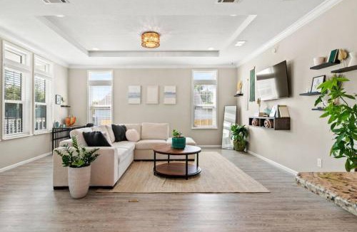 Poiciana Park II House | Serene Pool Hideaway 3BR Beach & Downtown Nearby