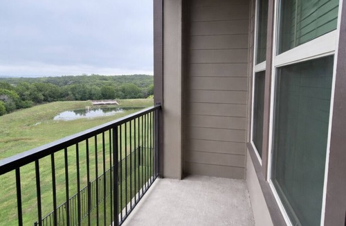 Austin Apartment | Serene & Spacious Bee Cave Luxury Retreat — Private Balcony View — Pool & Gym