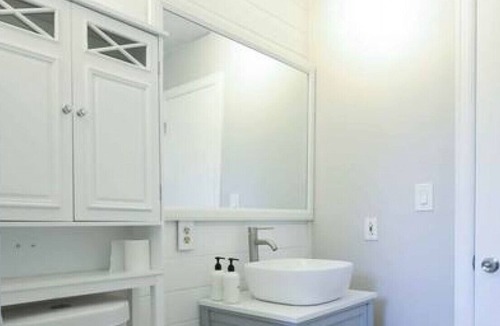 Hunt Club Villa | Serenity Retreat Pool/Spa BBQ Work Space WiFi+