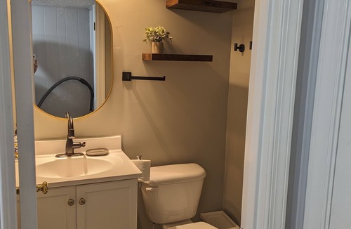 Potomac House | Shared Basement in Fallswood