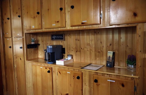 Stanley House | Shenandoah Cabin - Hot Tub, Fire Pit, Dog-Friendly