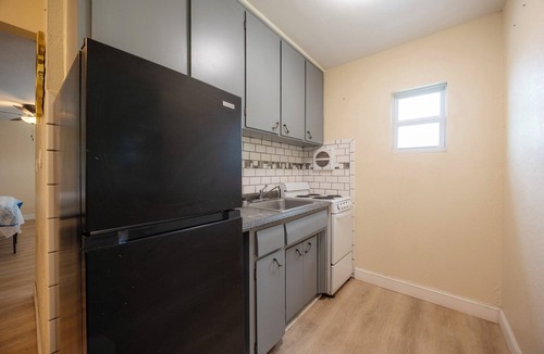 Riverside Park Hotel | Siesta Motor Inn By Townhouse Kennedy Space Center Titusville I 95