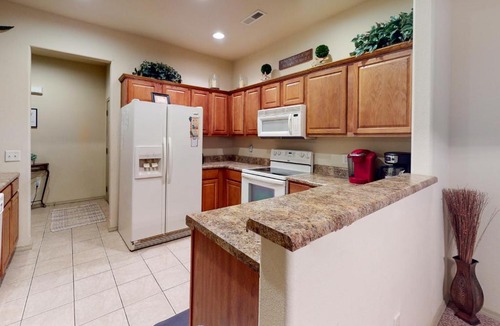 Branson West Hotel | Silver Dollar Hideaway
